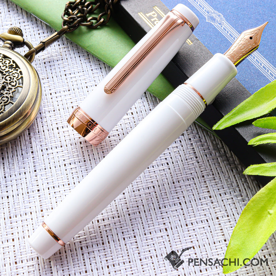 SAILOR Pro Gear Classic Fountain Pen - Pink Gold - PenSachi Japanese Limited Fountain Pen