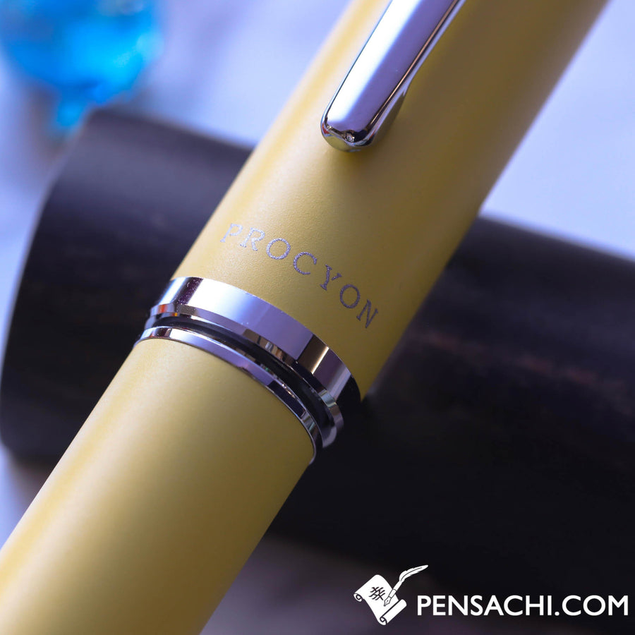 PLATINUM Procyon Fountain Pen - Citron Yellow - PenSachi Japanese Limited Fountain Pen