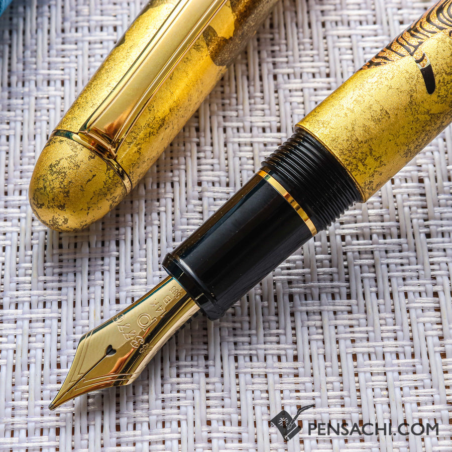 PLATINUM #3776 Century Kanazawa Haku Fountain Pen - Matsutora - PenSachi Japanese Limited Fountain Pen