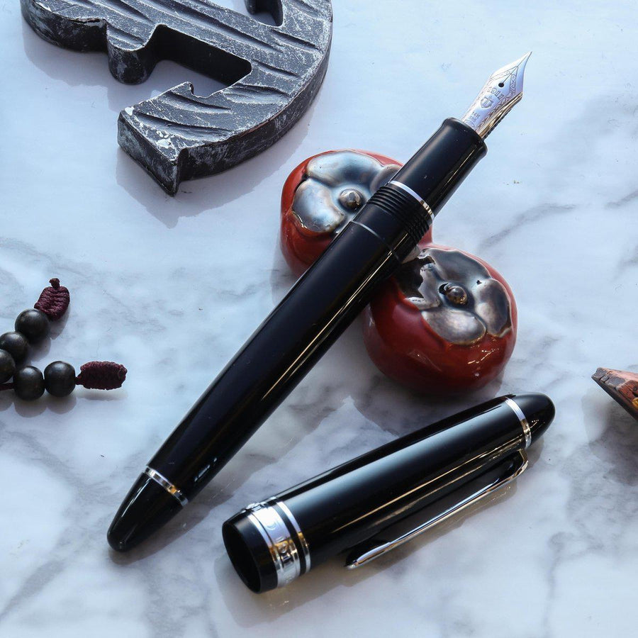 SAILOR 1911 Standard (Mid size) Fountain Pen - Black Silver - PenSachi Japanese Limited Fountain Pen