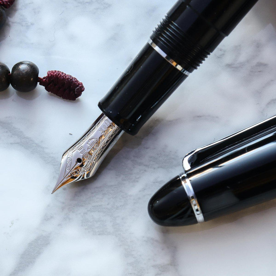 SAILOR 1911 Standard (Mid size) Fountain Pen - Black Silver - PenSachi Japanese Limited Fountain Pen