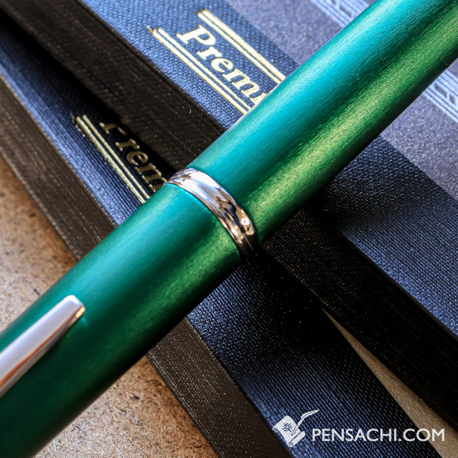 PILOT Limited Edition Vanishing Point Capless Decimo Fountain Pen - Dark Green - PenSachi Japanese Limited Fountain Pen