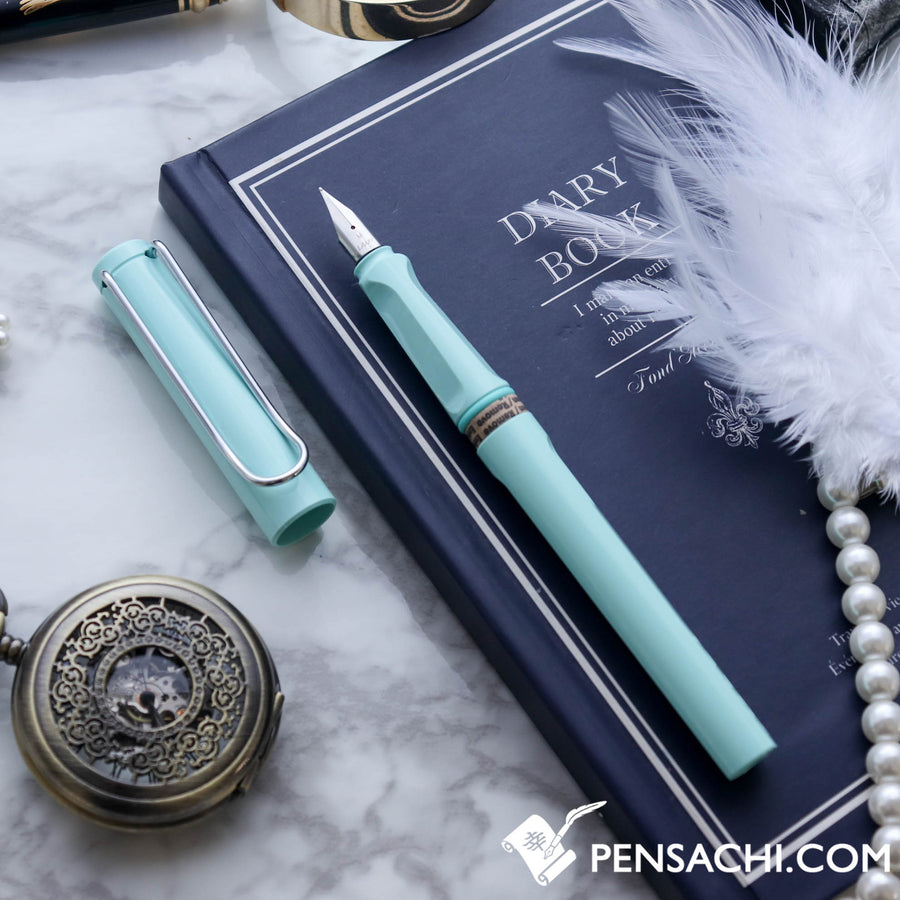 LAMY Safari Special Edition Fountain Pen - Blue Macaron - PenSachi Japanese Limited Fountain Pen