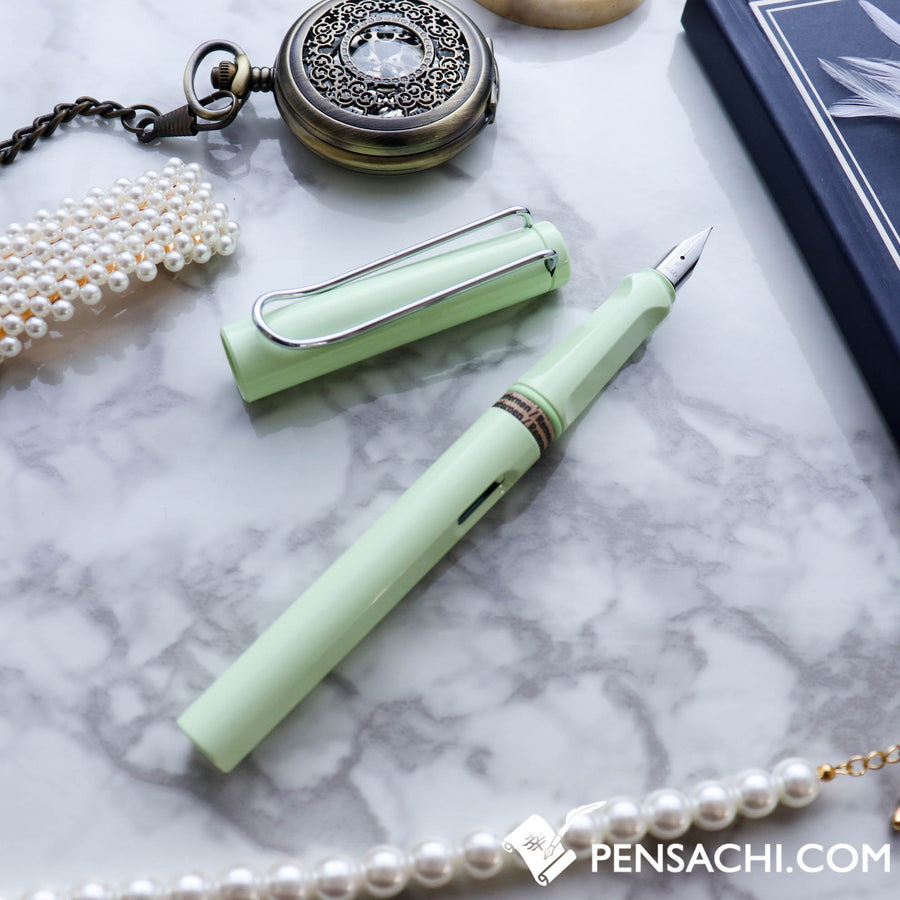 LAMY Safari Special Edition Fountain Pen - Mint Glaze - PenSachi Japanese Limited Fountain Pen