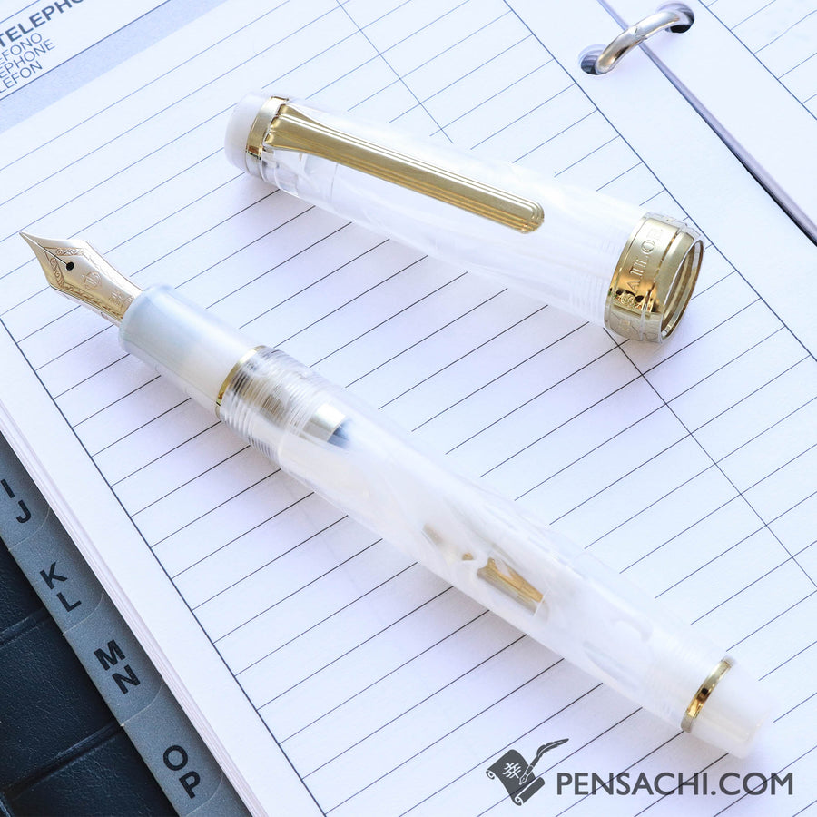 SAILOR Limited Edition Veilio Fountain Pen - Pearl White - PenSachi Japanese Limited Fountain Pen