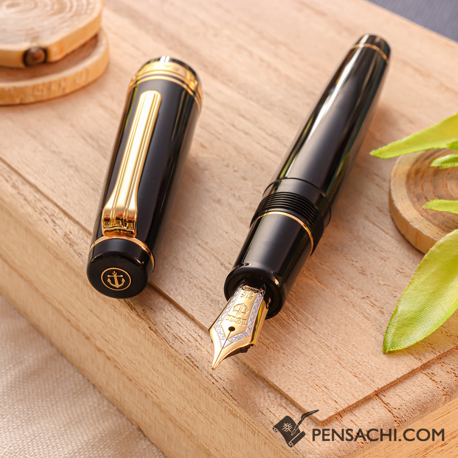 SAILOR Pro Gear Classic Fountain Pen - Black Gold - PenSachi Japanese Limited Fountain Pen