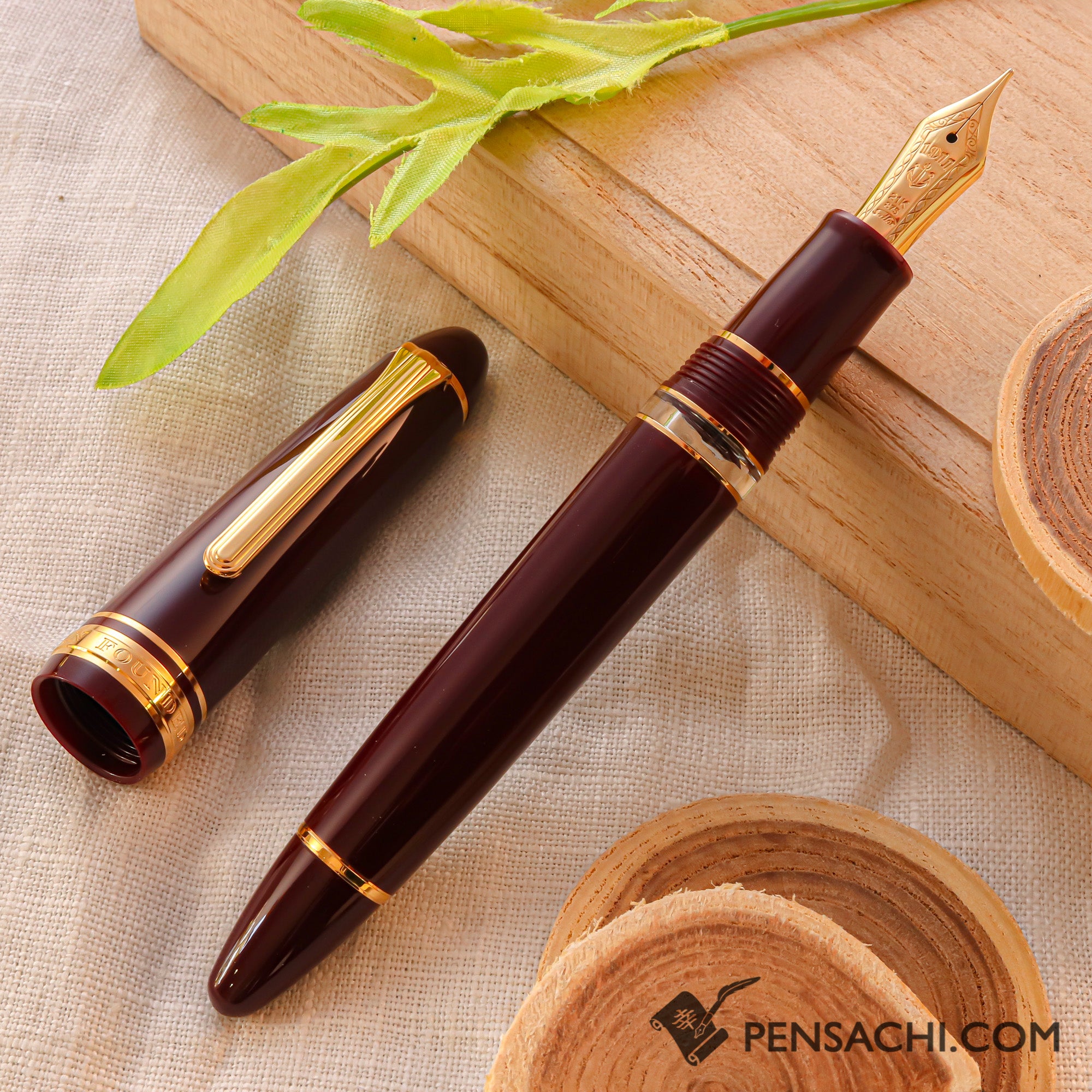 SAILOR 1911 Large (Full size) Realo Fountain Pen - Wine Red