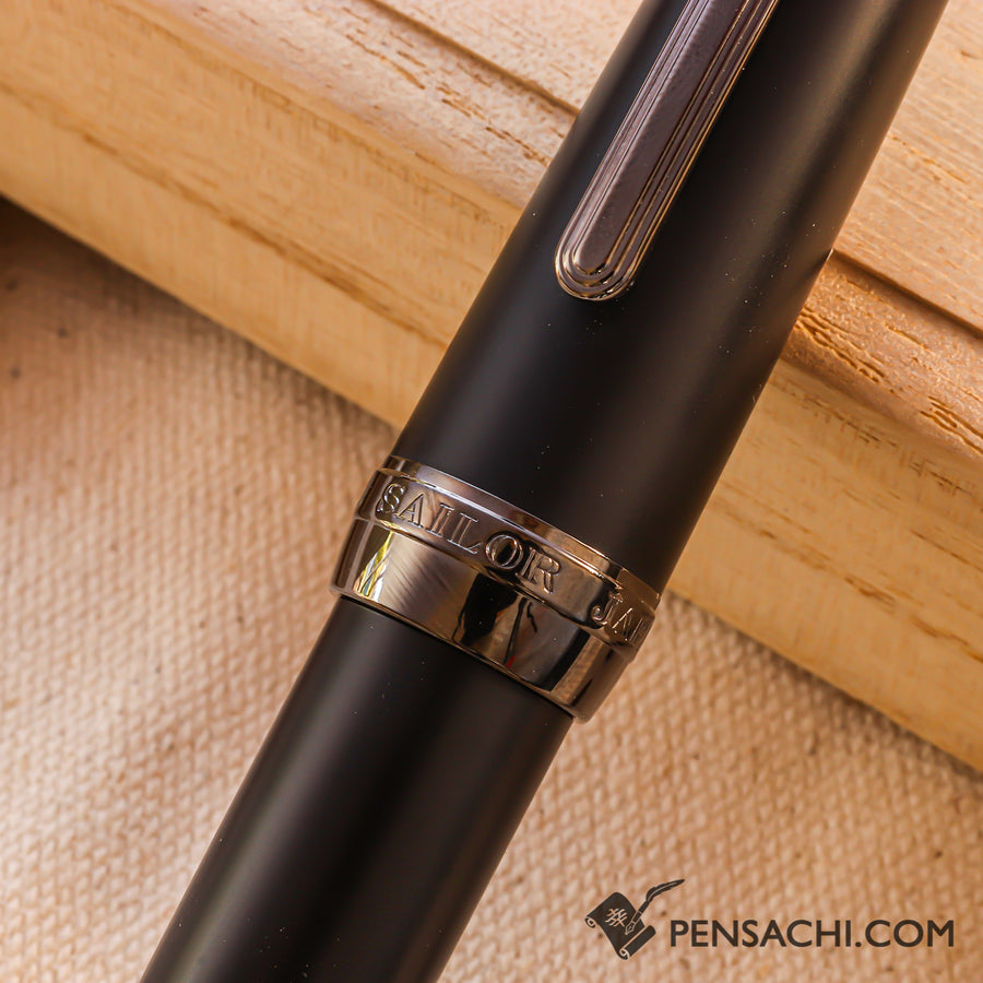 SAILOR Pro Gear Classic Fountain Pen - Imperial Black - PenSachi Japanese Limited Fountain Pen