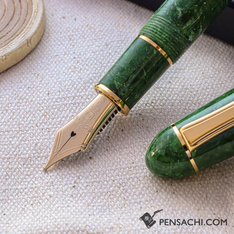 PLATINUM #3776 Century Celluloid Fountain Pen - Emerald - PenSachi Japanese Limited Fountain Pen