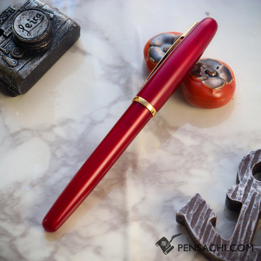 PLATINUM Balance Fountain Pen - Wine Red - PenSachi Japanese Limited Fountain Pen