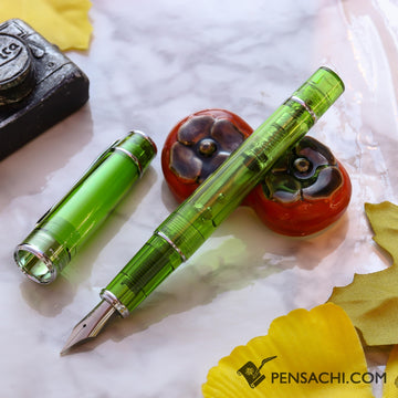 PILOT Limited Edition Prera Fountain Pen - Parrot Green - PenSachi Japanese Limited Fountain Pen