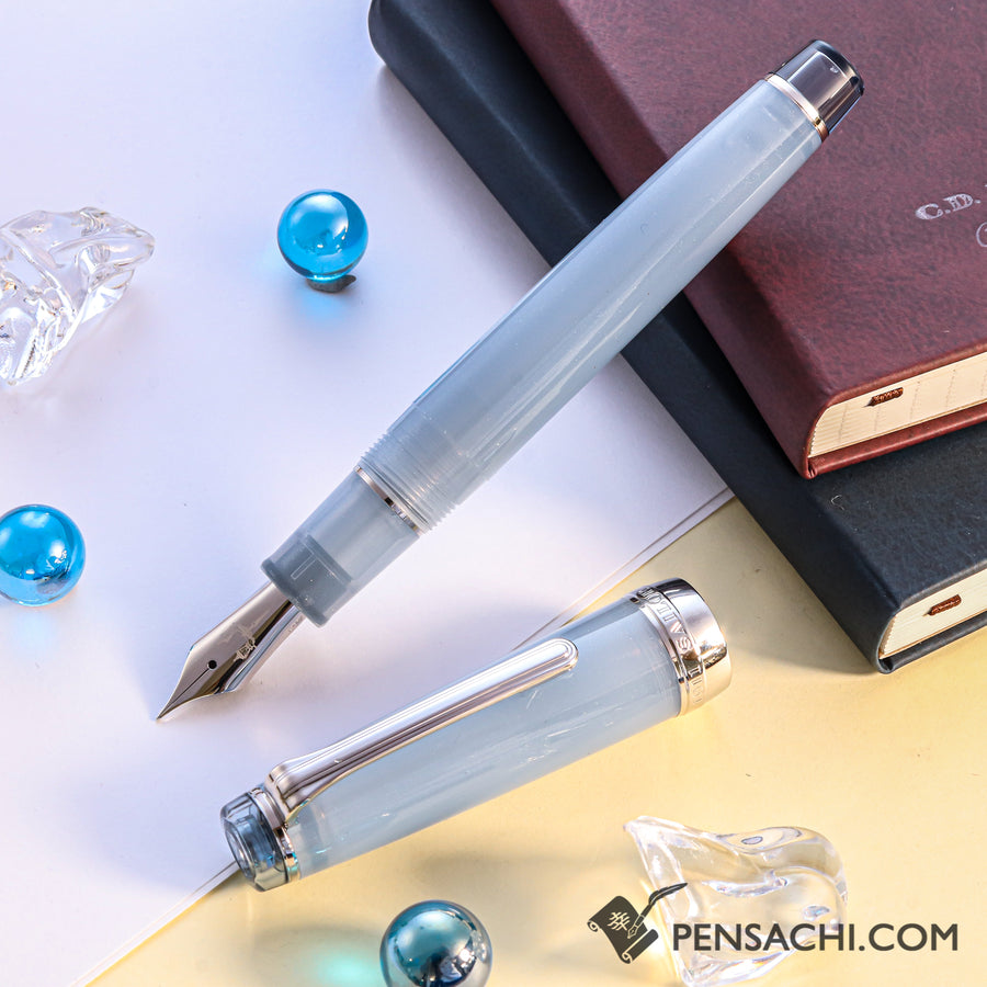 SAILOR Limited Edition Pro Gear Fountain Pen - Ginzan Snow Gray - PenSachi Japanese Limited Fountain Pen