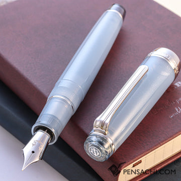 SAILOR Limited Edition Pro Gear Fountain Pen - Ginzan Snow Gray - PenSachi Japanese Limited Fountain Pen