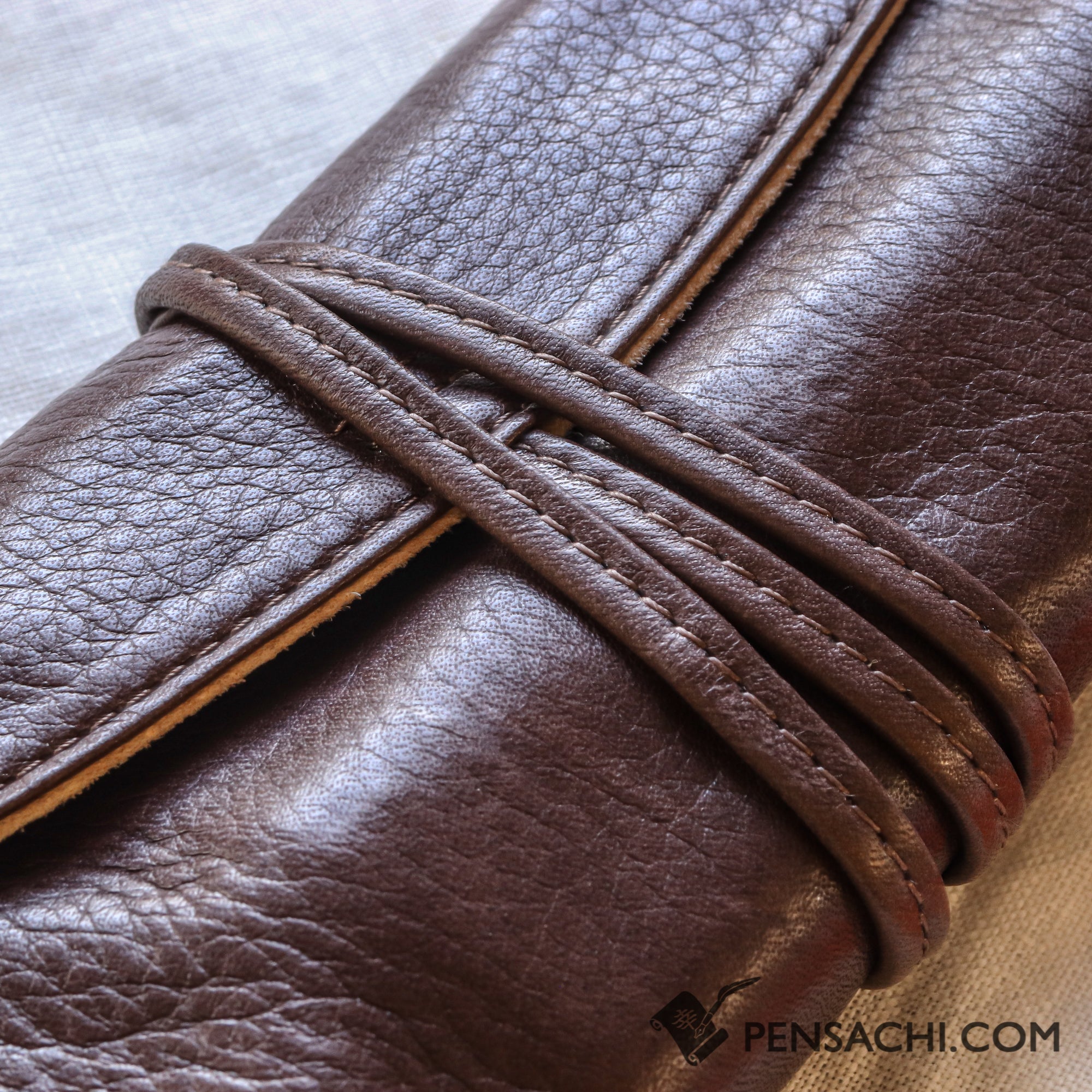 PILOT PENSEMBLE Roll Pen Case 3 Pens - Dark Brown | PenSachi