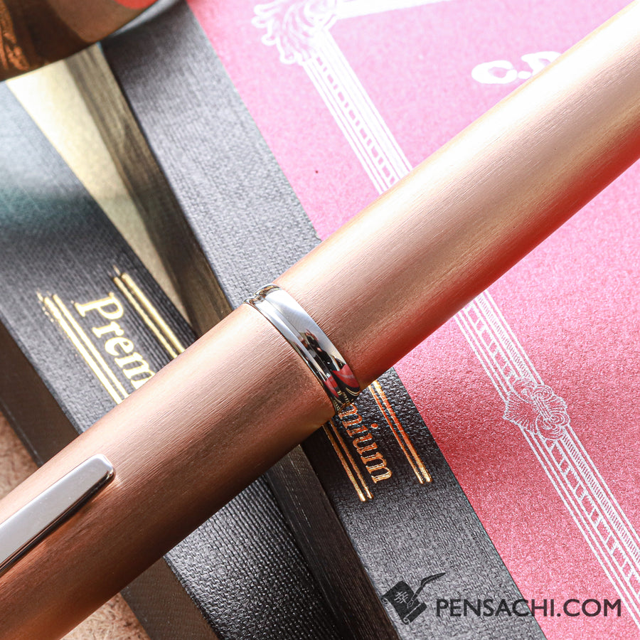 PILOT Limited Edition Vanishing Point Capless Decimo Fountain Pen - Champagne - PenSachi Japanese Limited Fountain Pen