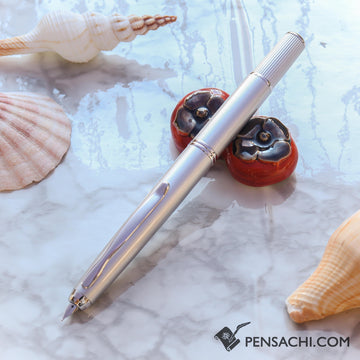 PILOT Vanishing Point Capless Fermo Fountain Pen - Diamond Silver - PenSachi Japanese Limited Fountain Pen