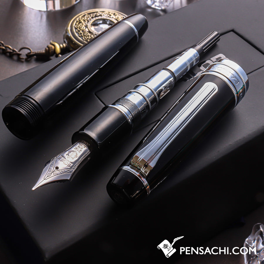 SAILOR King of Pens Pro Gear Fountain Pen - Black Silver - PenSachi Japanese Limited Fountain Pen