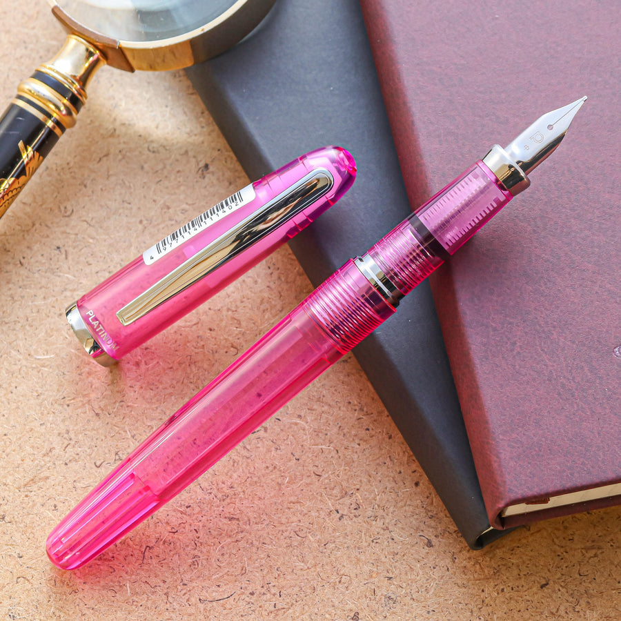 PLATINUM Balance Fountain Pen - Crystal Pink - PenSachi Japanese Limited Fountain Pen