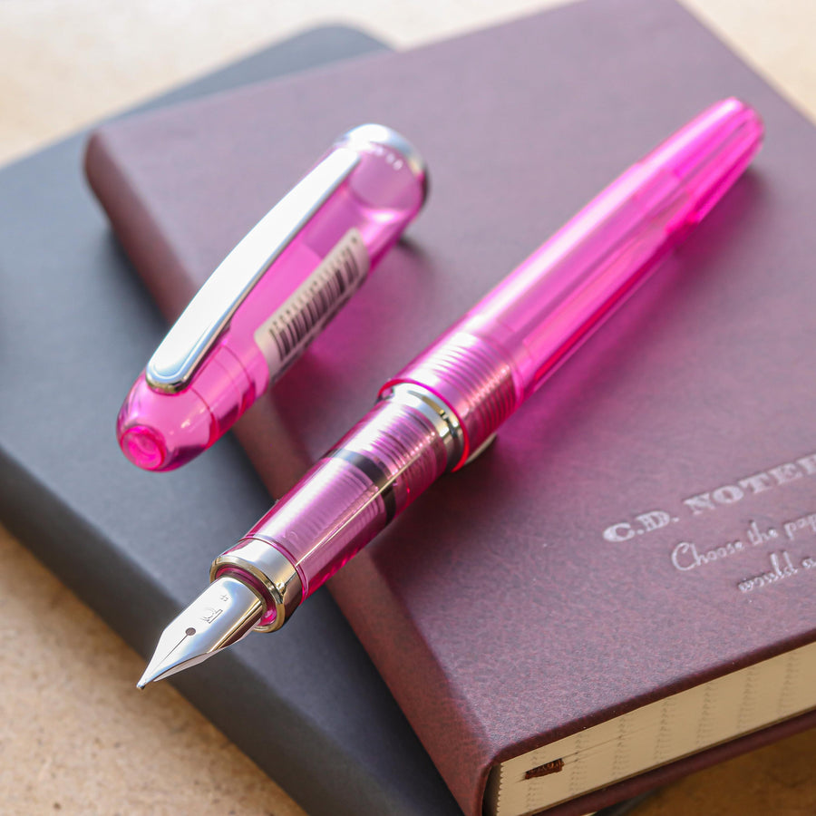 PLATINUM Balance Fountain Pen - Crystal Pink - PenSachi Japanese Limited Fountain Pen