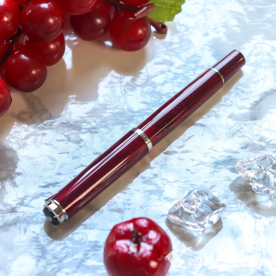 PELIKAN Special Edition Classic M205 Fountain Pen - Star Ruby - PenSachi Japanese Limited Fountain Pen