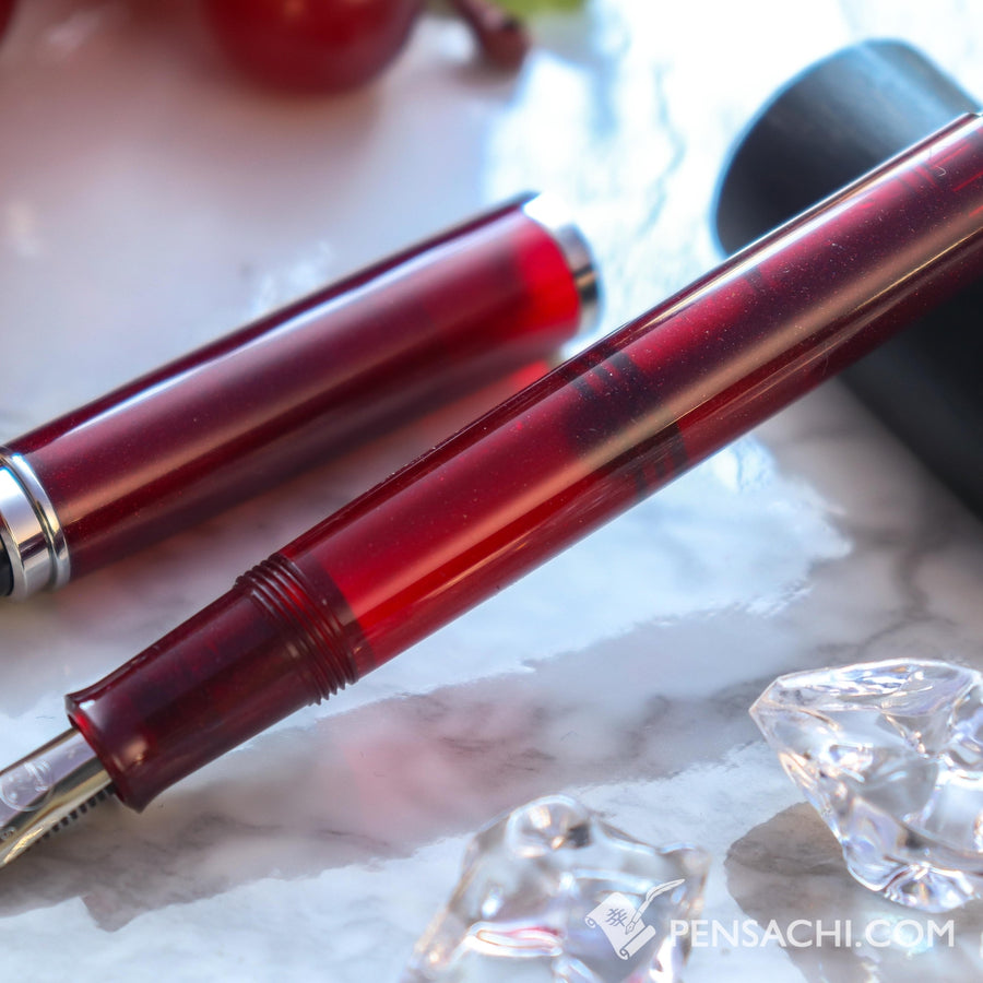 PELIKAN Special Edition Classic M205 Fountain Pen - Star Ruby - PenSachi Japanese Limited Fountain Pen