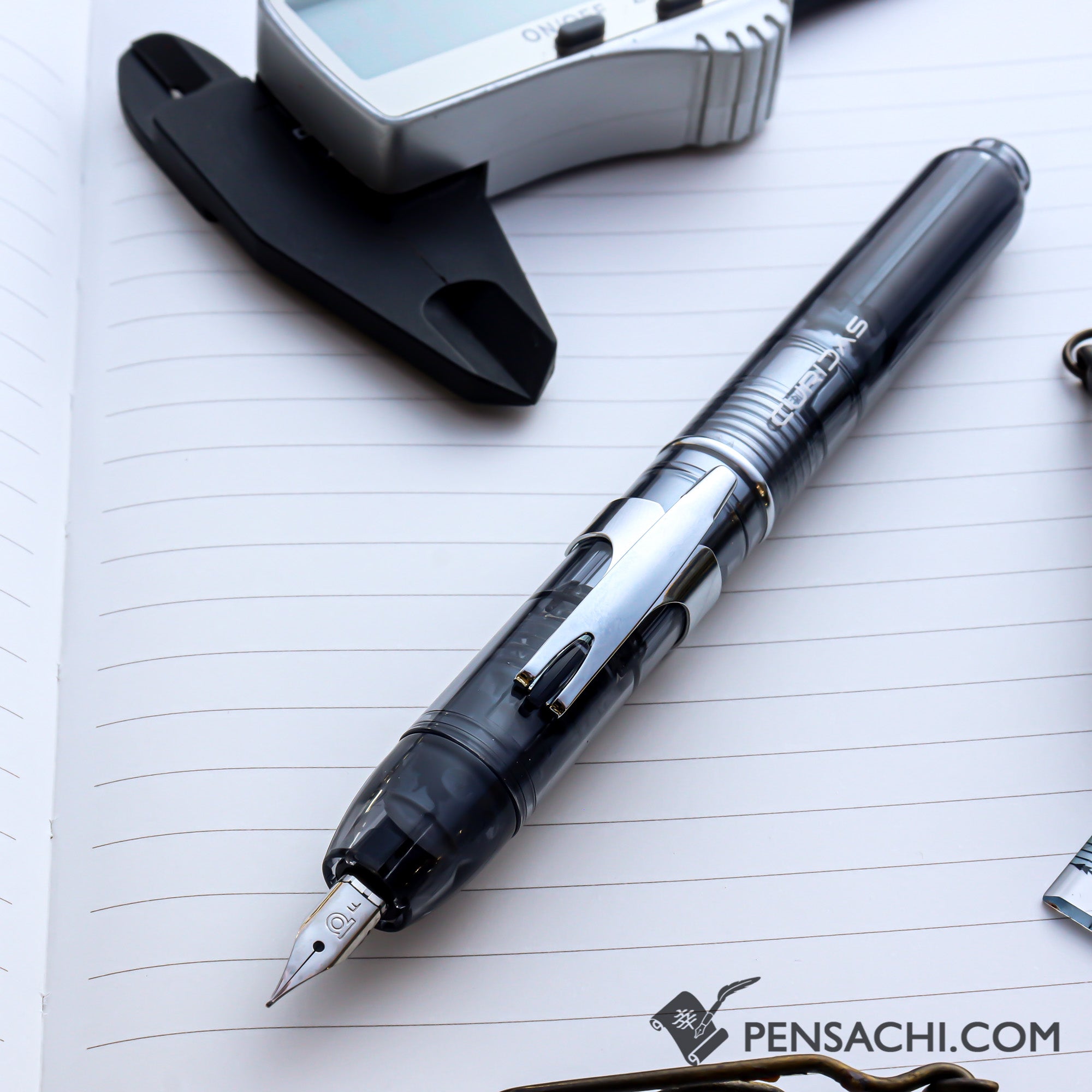 PLATINUM Curidas Demonstrator Fountain Pen Graphite Smoke