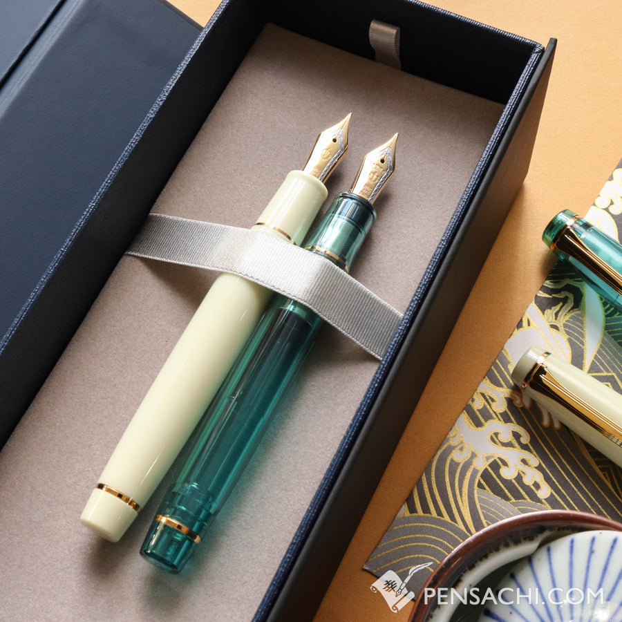 SAILOR Limited Edition Pro Gear Classic Set - Daisy White and Cyan Blue - PenSachi Japanese Limited Fountain Pen