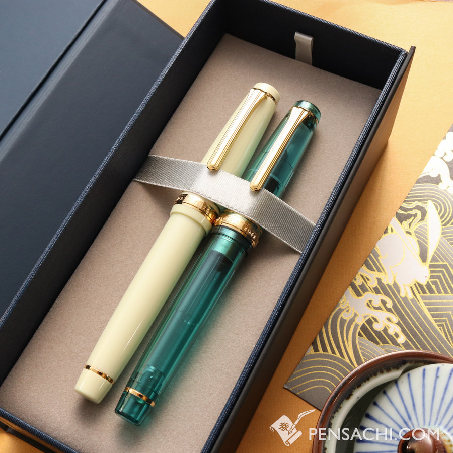 SAILOR Limited Edition Pro Gear Classic Set - Daisy White and Cyan Blue - PenSachi Japanese Limited Fountain Pen