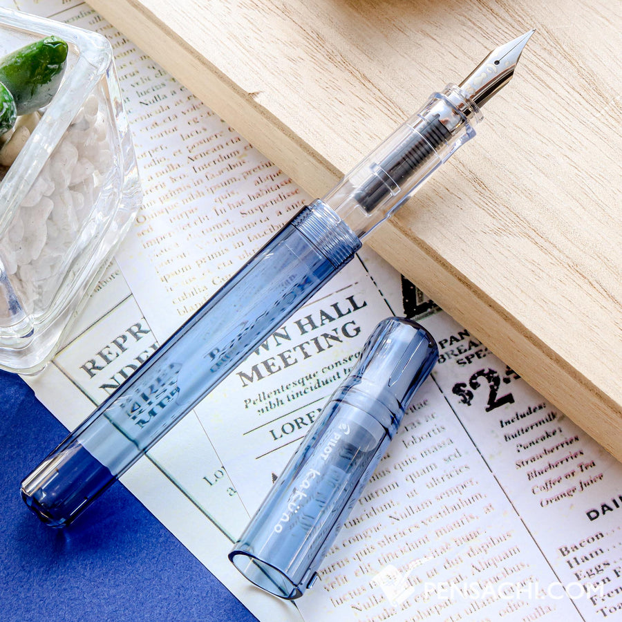 PILOT Kakuno Fountain Pen - Papa Blue - PenSachi Japanese Limited Fountain Pen