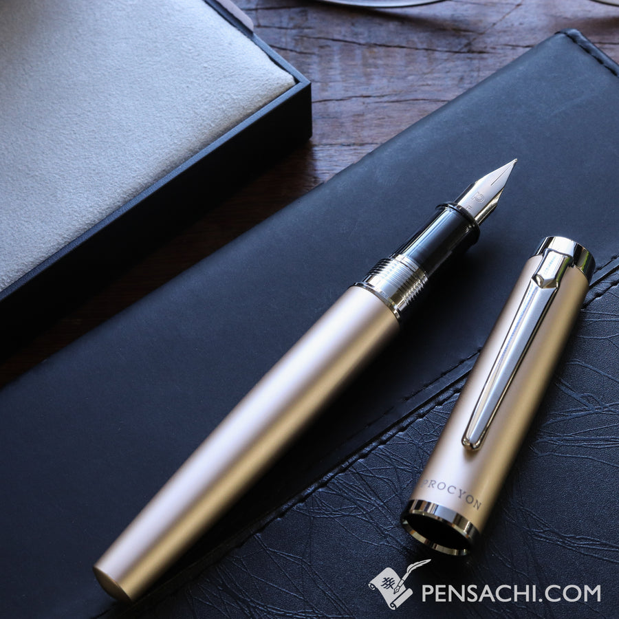 PLATINUM Procyon Luster Fountain Pen - Champagne Gold - PenSachi Japanese Limited Fountain Pen