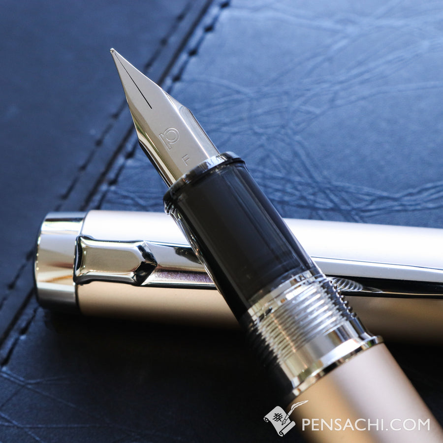 PLATINUM Procyon Luster Fountain Pen - Champagne Gold - PenSachi Japanese Limited Fountain Pen