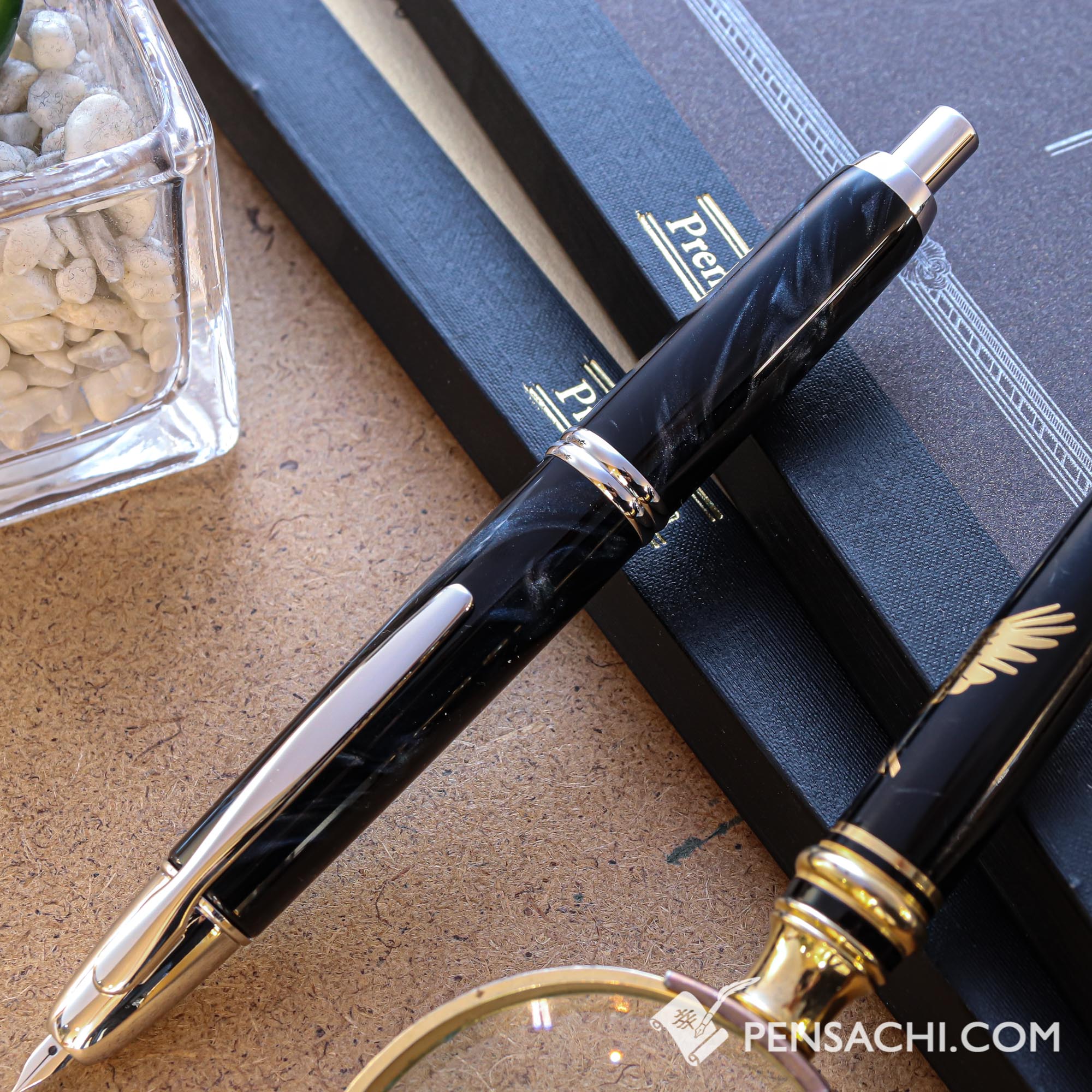 PILOT CAPLESS Black-marble 万年筆 B太字 18k 筆記具 
