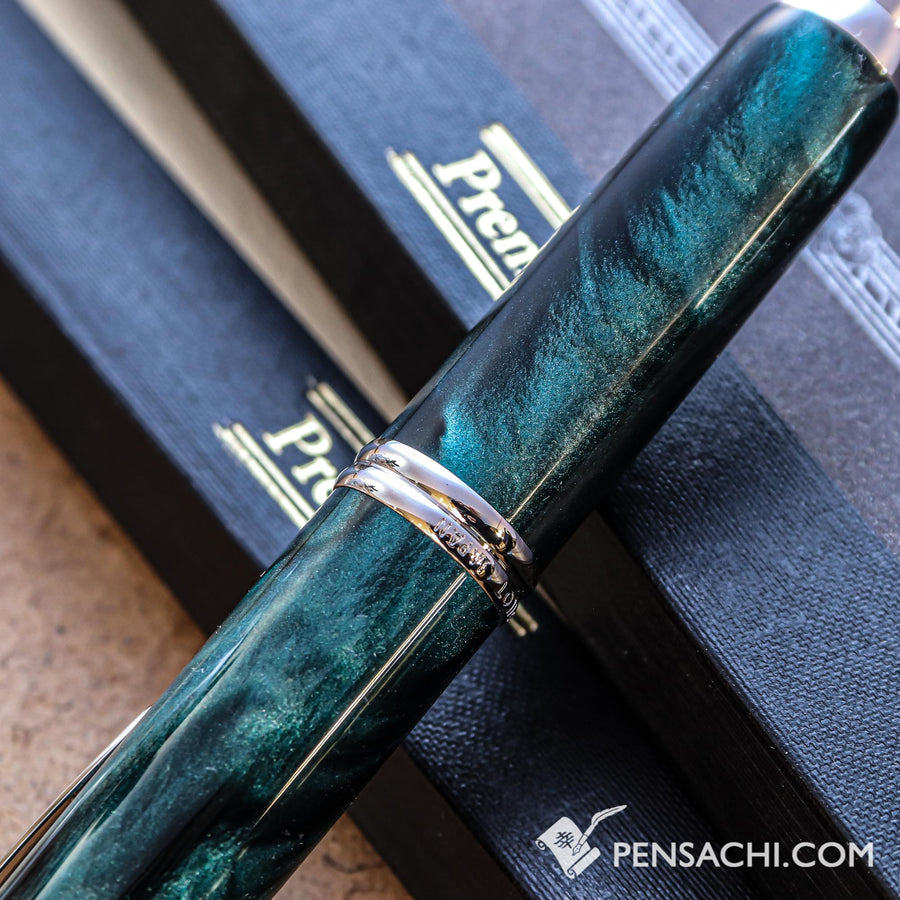 PILOT Vanishing Point Capless SE Fountain Pen - Marble Green - PenSachi Japanese Limited Fountain Pen