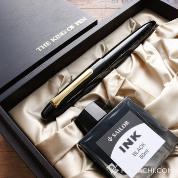 SAILOR King of Pens 1911 Ebonite Fountain Pen - Black Gold - PenSachi Japanese Limited Fountain Pen