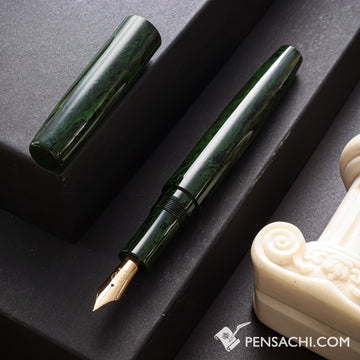 EBOYA Hakobune (Medium) Ebonite Fountain Pen - Kunpuu Green - PenSachi Japanese Limited Fountain Pen