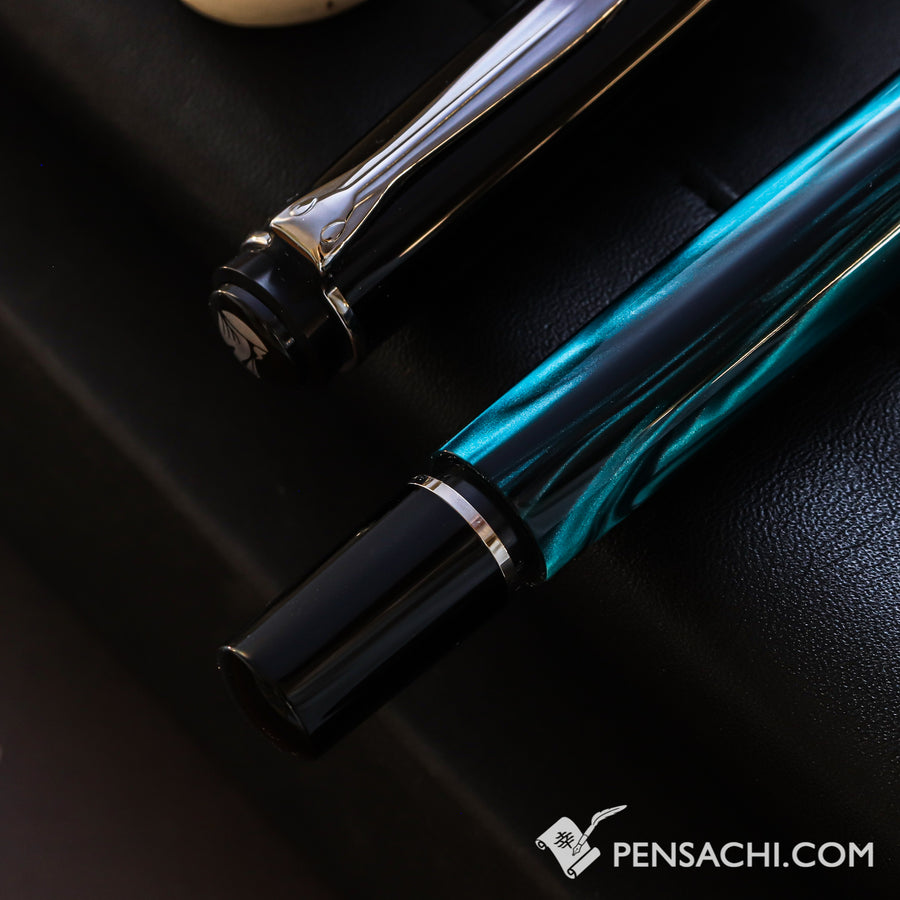 PELIKAN Limited Edition M205 Fountain Pen - Petrol Marbled - PenSachi Japanese Limited Fountain Pen