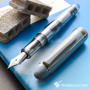 PLATINUM Limited Edition #3776 Century Fountain Pen - Urban Silver Gray - PenSachi Japanese Limited Fountain Pen