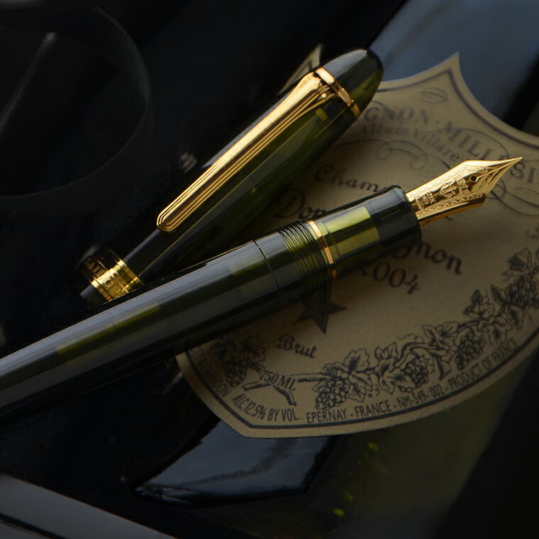 SAILOR Limited Edition 1911 Large (Full size) Demonstrator Fountain Pen - Dark Green - PenSachi Japanese Limited Fountain Pen